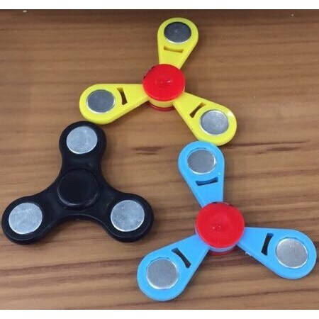 Con Quay Hand Spinner - Fidget Spinner 3 cánh dài