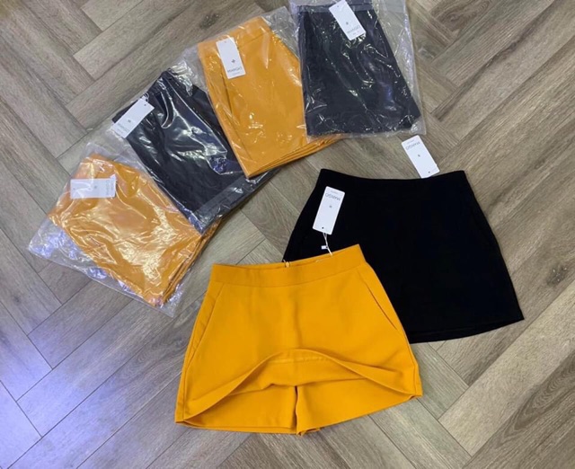 Quần giả váy dáng chữ A cực dễ phối đồ | BigBuy360 - bigbuy360.vn