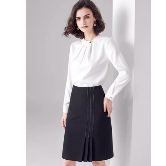 Chân váy công sở xếp li cách điệu trẻ trung