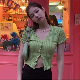 Áo croptop hở bụng