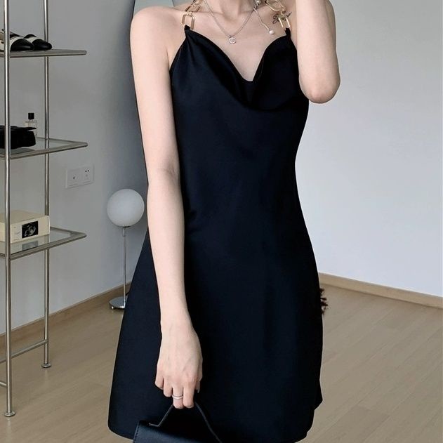 Jiashucheng Đầm Hai Dây Dáng Chữ a Hở Lưng Phối Dây Xích Phong Cách Pháp Thời Trang Mùa Hè Cho Nữ