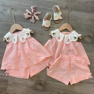 Bộ Hồng Kẻ Caro Cho Bé Bao Chất