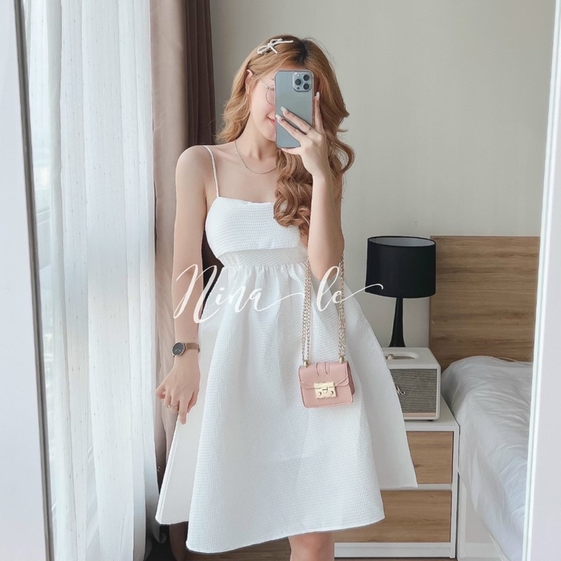 Đầm babydoll hai dây nơ lưng