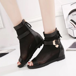 Boot hè sang chảnh