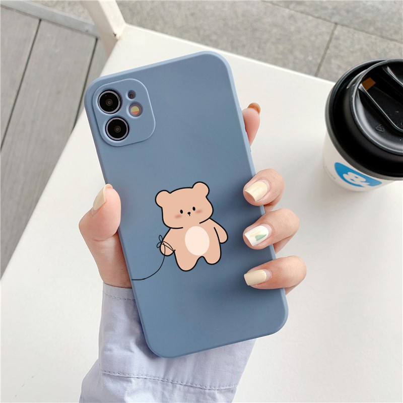 Ốp Lưng Iphone Cạnh Vuông Gấu Buộc Dây, BVC , Iphone5/5s/6/6plus/6s/6splus/7/7plus/8/8plus/x/xr/xs/11/12/pro/max-Sencase