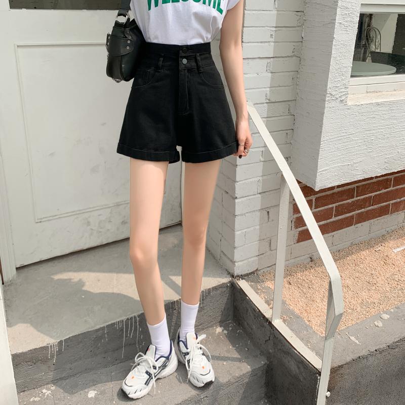 Quần ngắn chữ A IELGY denim lưng cao dáng rộng màu trắng đen thời trang cho nữ