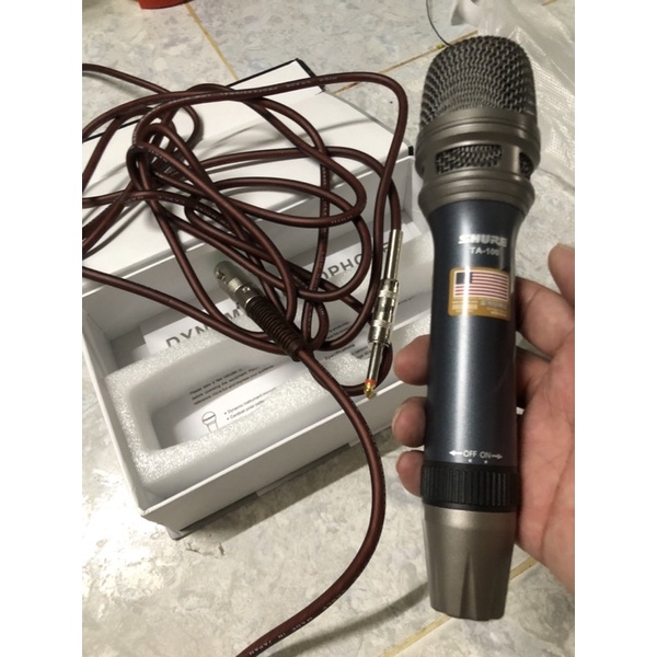 Micro karaoke có dây Shure TA-100