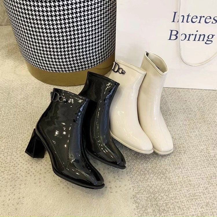 Boot da bóng mũi vuông sang chảnh quá đi