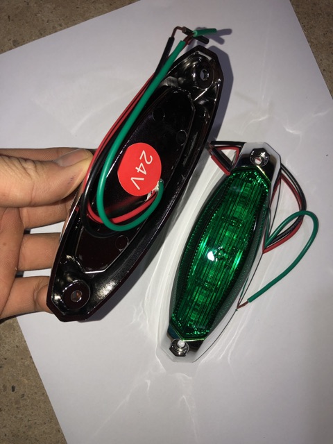 Sản phẩm gia đình làm: Chớp sườn 24v xanh lá