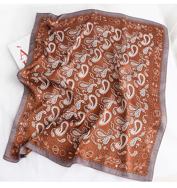 Khăn turban lụa vuông cao cấp choàng cổ size 70x70cm thanh lịch đa năng dùng làm áo yếm in hoa văn