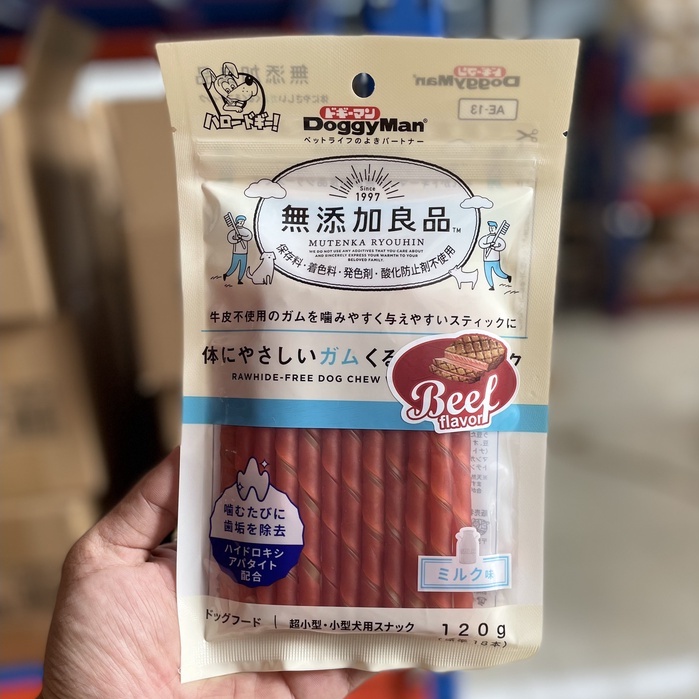 Que gặm hương bò DoggyMan 120gr dành cho chó cưng.