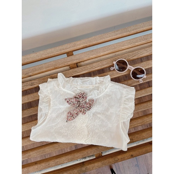 Sơ mi trắng thắt nơ cho bé gái có size từ 11 đến 28kg