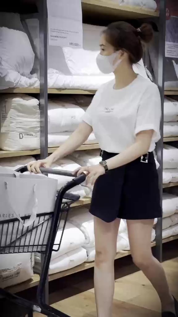 Áo thun 3158 chất cotton khô thoáng mát, form rộng tay lỡ THE ONE freesize < 60kg | BigBuy360 - bigbuy360.vn