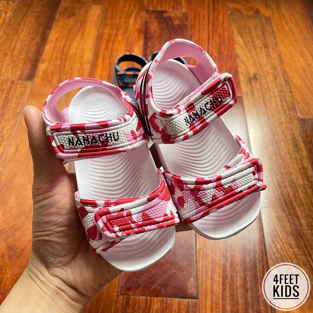 Giày Sandal xốp quai dán 4 màu phiên bản 2022 siêu đáng yêu cho bé trai bé gái 1-5 tuổi nhẹ, mềm và chống trơn trượt
