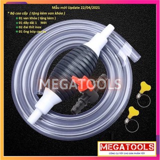 Dụng cụ bơm hút chất lỏng bóp tay rất tiện lợi