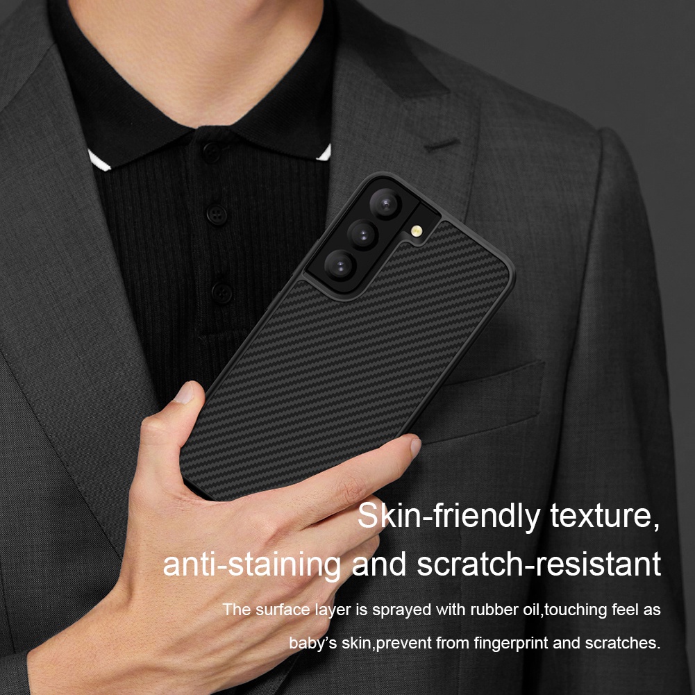 Ốp điện thoại Nillkin kiểu sợi carbon siêu mỏng chống sốc dành cho Samsung Galaxy S22