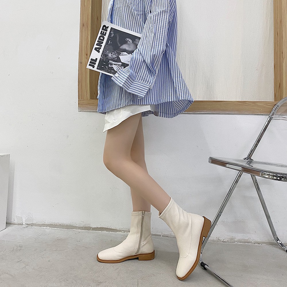 Giày bốt cổ thấp gót thấp thời trang dành cho học sinh | BigBuy360 - bigbuy360.vn