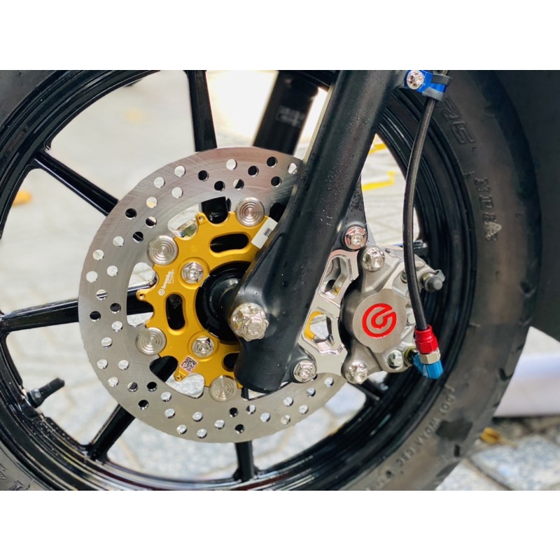 Đĩa thắng Brembo size 220 có trước và sau