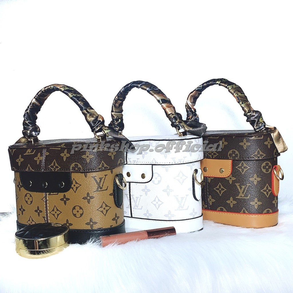 Túi xách nữ cao cấp hàng chuẩn super , Túi đeo chéo nữ hộp tròn kèm dây da full box Pink Shop TSPS25 | BigBuy360 - bigbuy360.vn