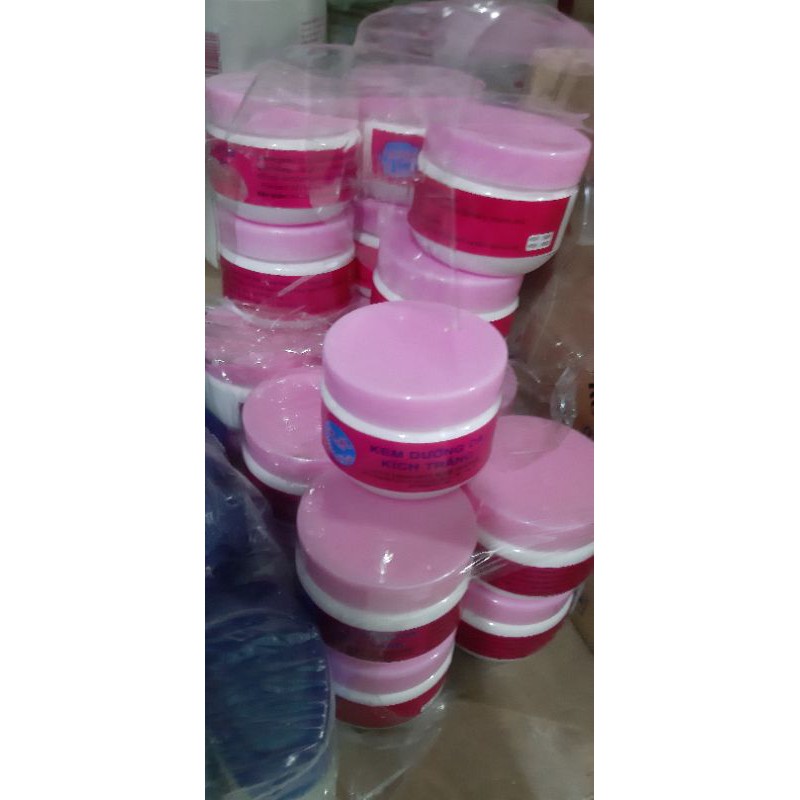 Kích trắng nắp hồng