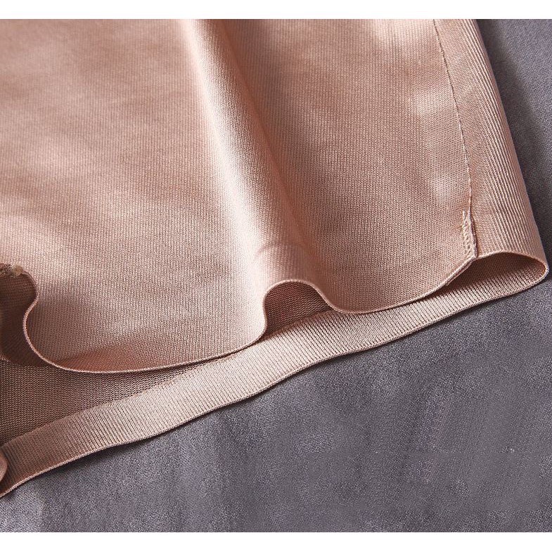 QUẦN LÓT ĐÙI CHẤT LIỆU BĂNG LỤA BÓNG KHÔNG HẰN LỘ VIỀN Q345 | BigBuy360 - bigbuy360.vn