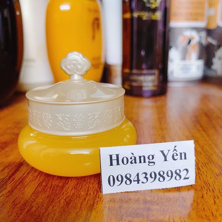 KEM DƯỠNG DA ĐÔNG Y WHOO VÀNG 10ML (TÁCH SET) - date 2024