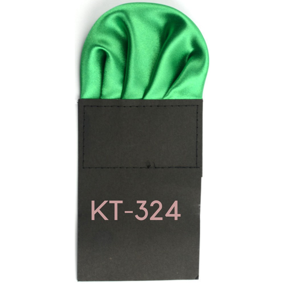 Khăn cài túi áo Vest Nam được may tạo kiểu cố định hình cầu {Phụ Kiện Áo Vest Nam - AdamZone}