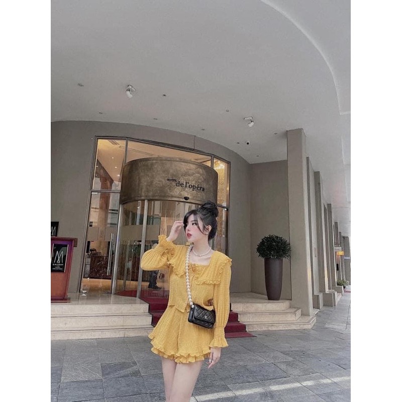 [Rẻ Vô Địch] Siêu phẩm sét bộ bèo sốp hot lăm ạ ra thêm sll Diện sét này dễ mặc dễ mix ti tỉ đồ Chất lụa sốp phồng chuẩn