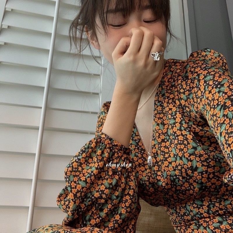 Đầm Eo Cao Cổ Chữ V Dáng Ôm Phong Cách Retro Lãng Mạn Thời Trang Pháp Mới