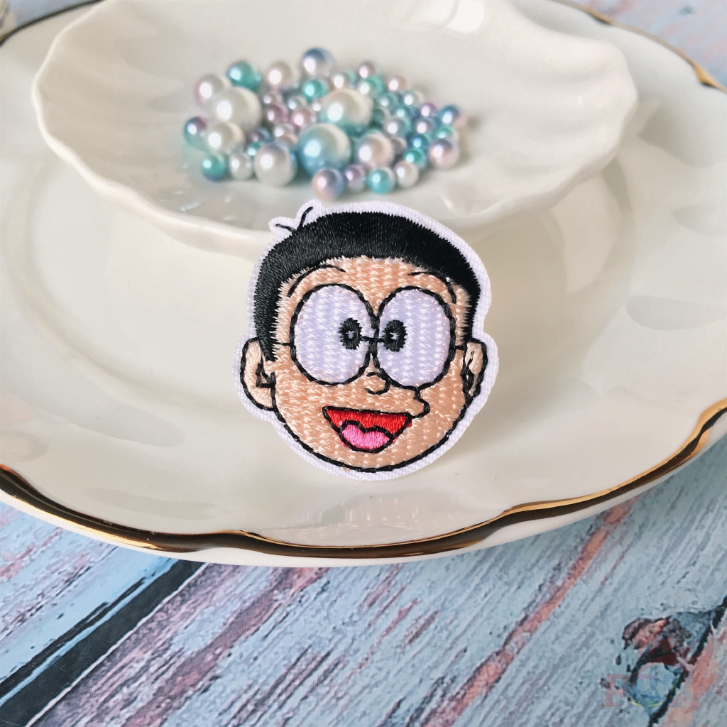 Set 1/5 miếng vá ủi hình nhân vật hoạt hình Doremon