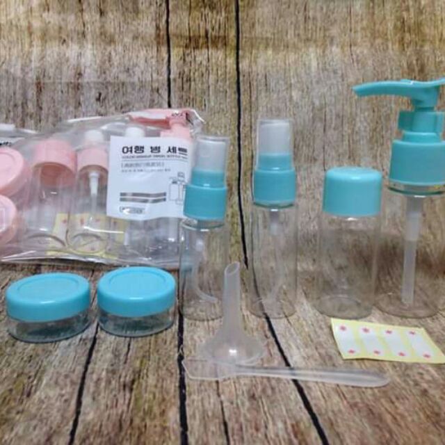 Bộ triết mỹ phẩm sỉ 25k