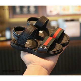 sandal bé trai