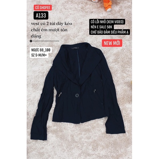 áo khoác vest đen túi dây kéo (sale lỗi nhỏ).A133