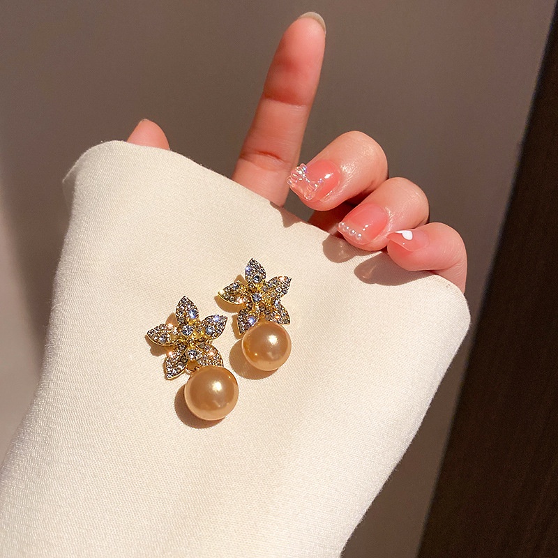 Bông Tai Mạ Bạc 925 Hình Hoa Đính Ngọc Trai Phong Cách Retro Hàn Quốc