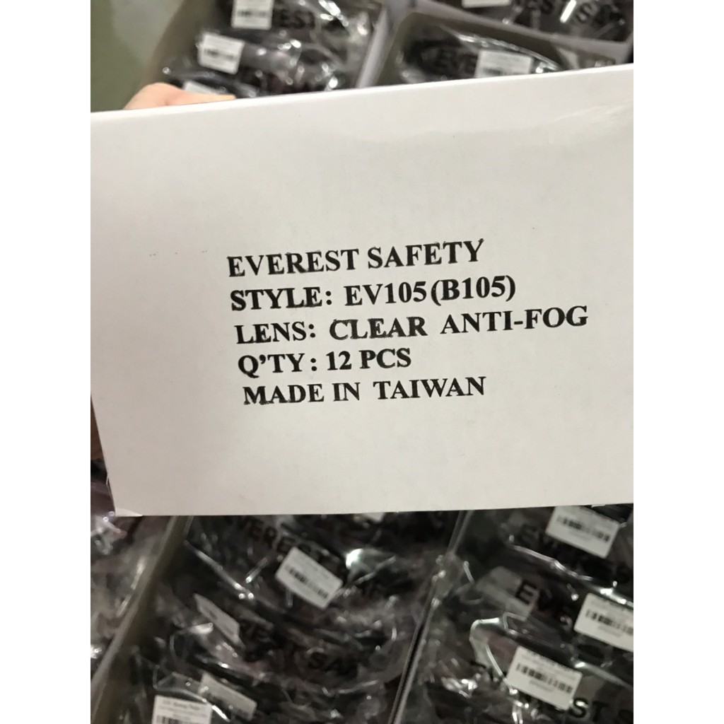 Kính bảo hộ Đài Loan Everest EV105 chống bụi, chống dịch