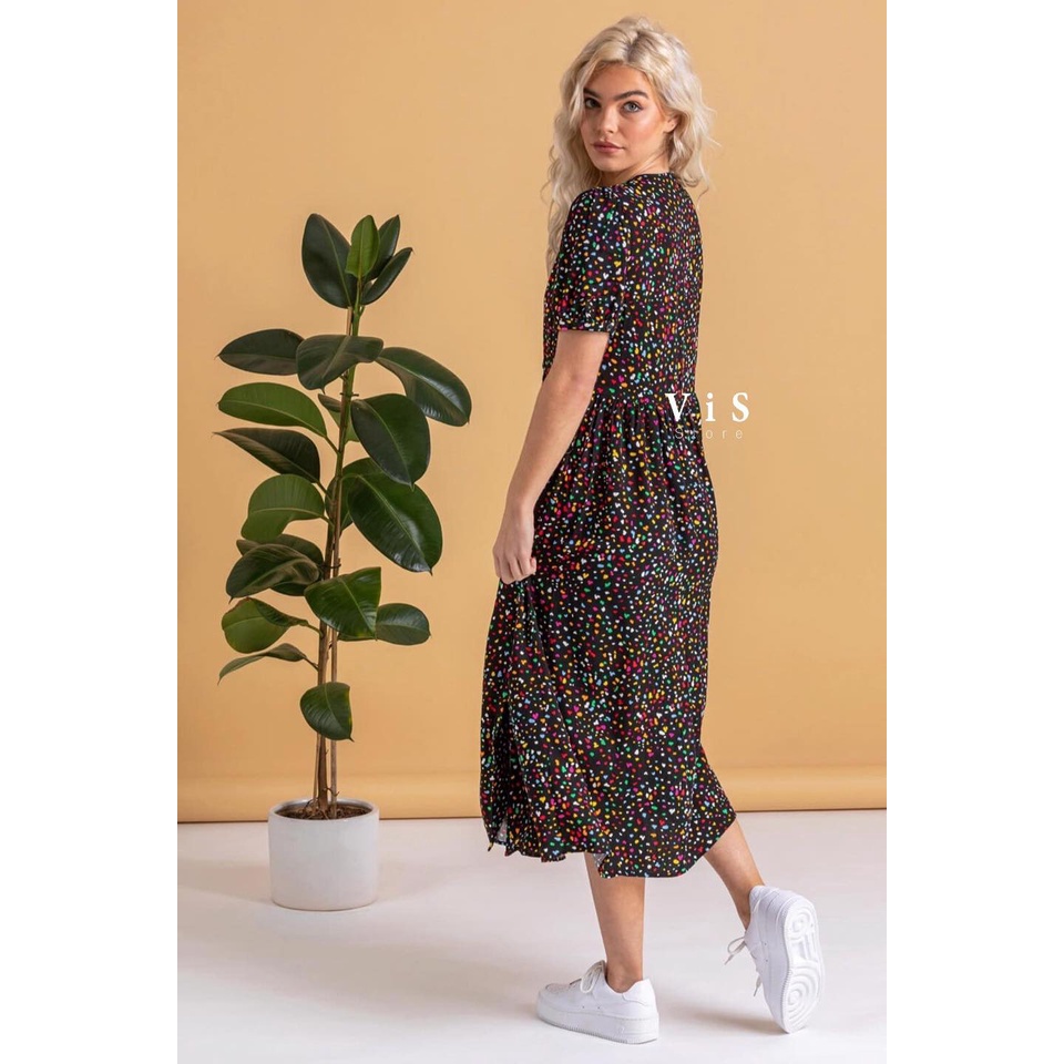 ĐẦM MIDI FORM SUÔNG NỮ MÀU ĐEN HOA NHÍ