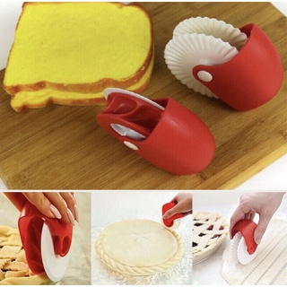 Dụng cụ lăn cắt bánh pizza, bánh táo