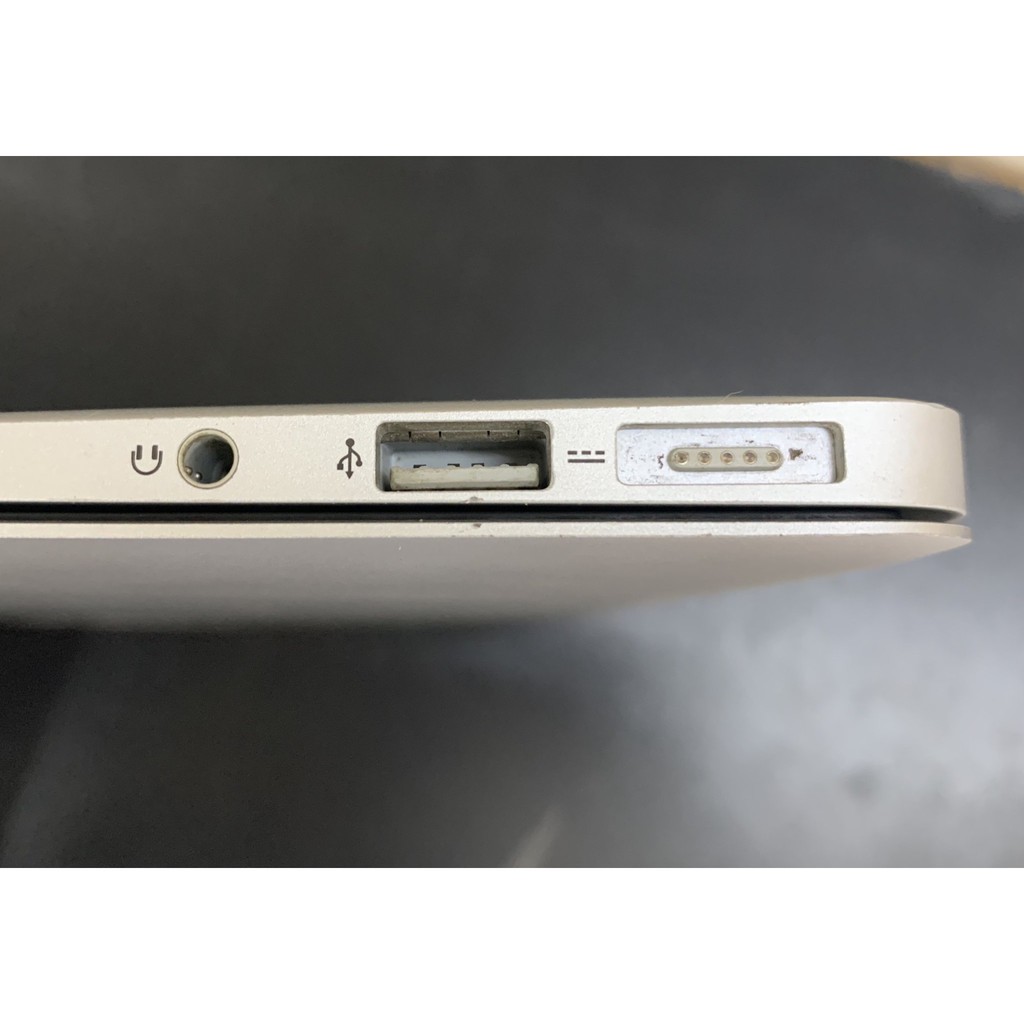 Macbook Air A1466 13" Core i5-5350U (2017), New 99%