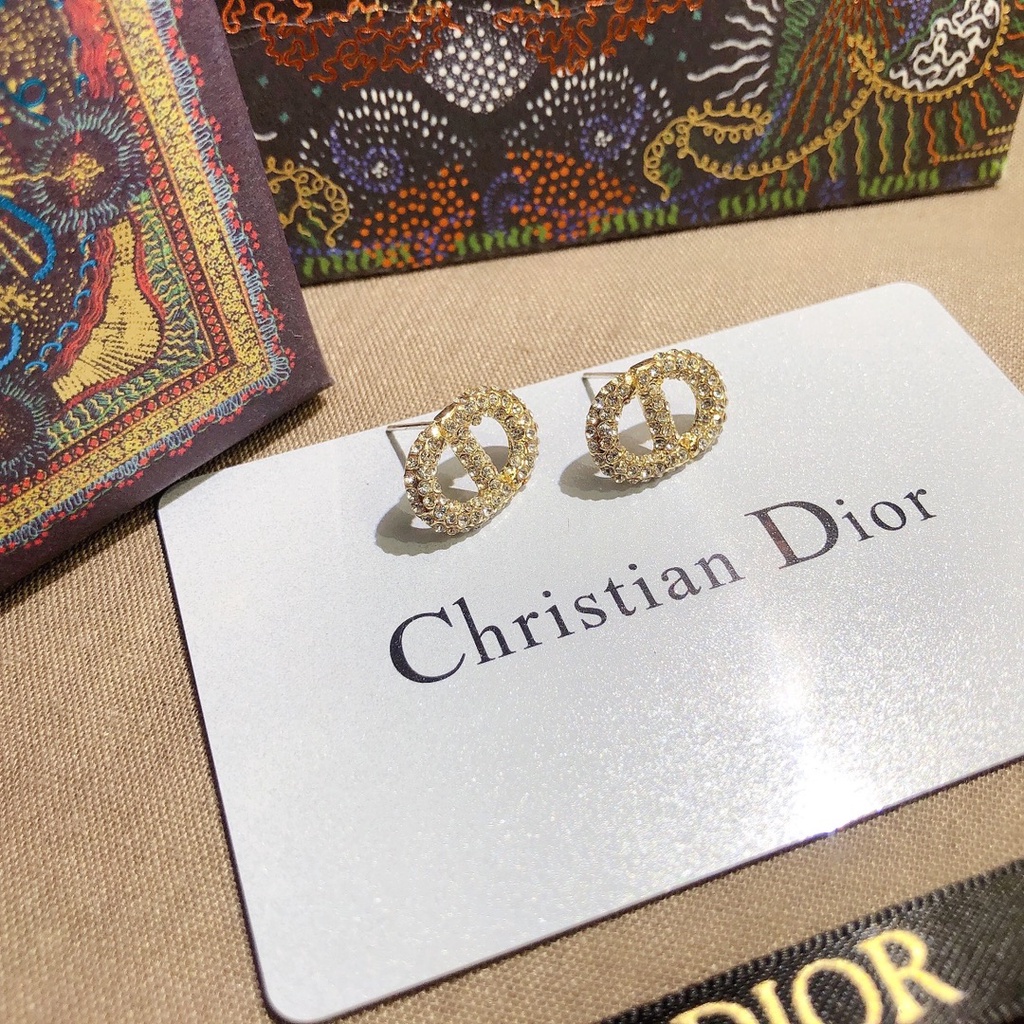 Đôi khuyên tai DIOR mặt hình chữ CD đính đá sang trọng thời trang dành cho nữ