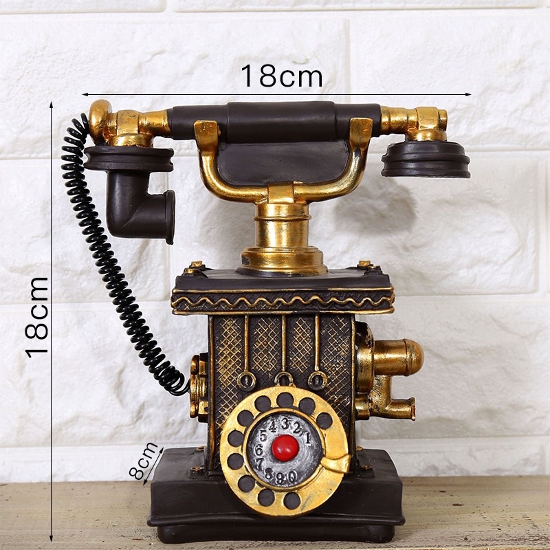 Mô hình điện thoại vintage trang trí tủ phòng khách