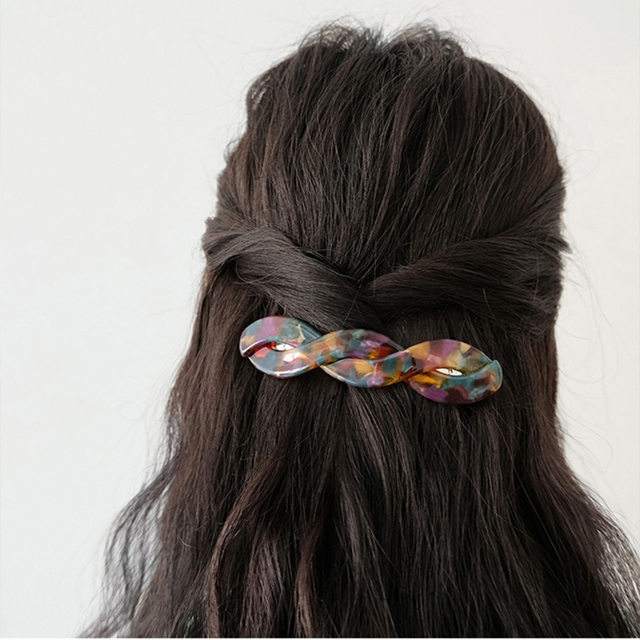 Kẹp tóc thiết kế hợp thời trang trẻ trung cho nữ