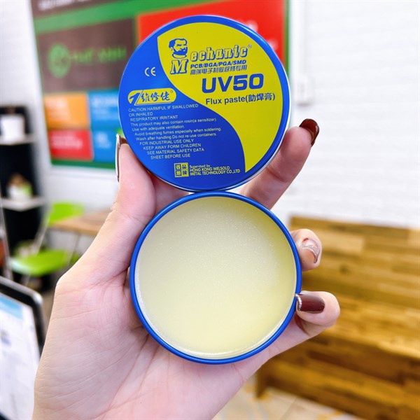 Mỡ hàn UV50 Mechanic màu vàng đục