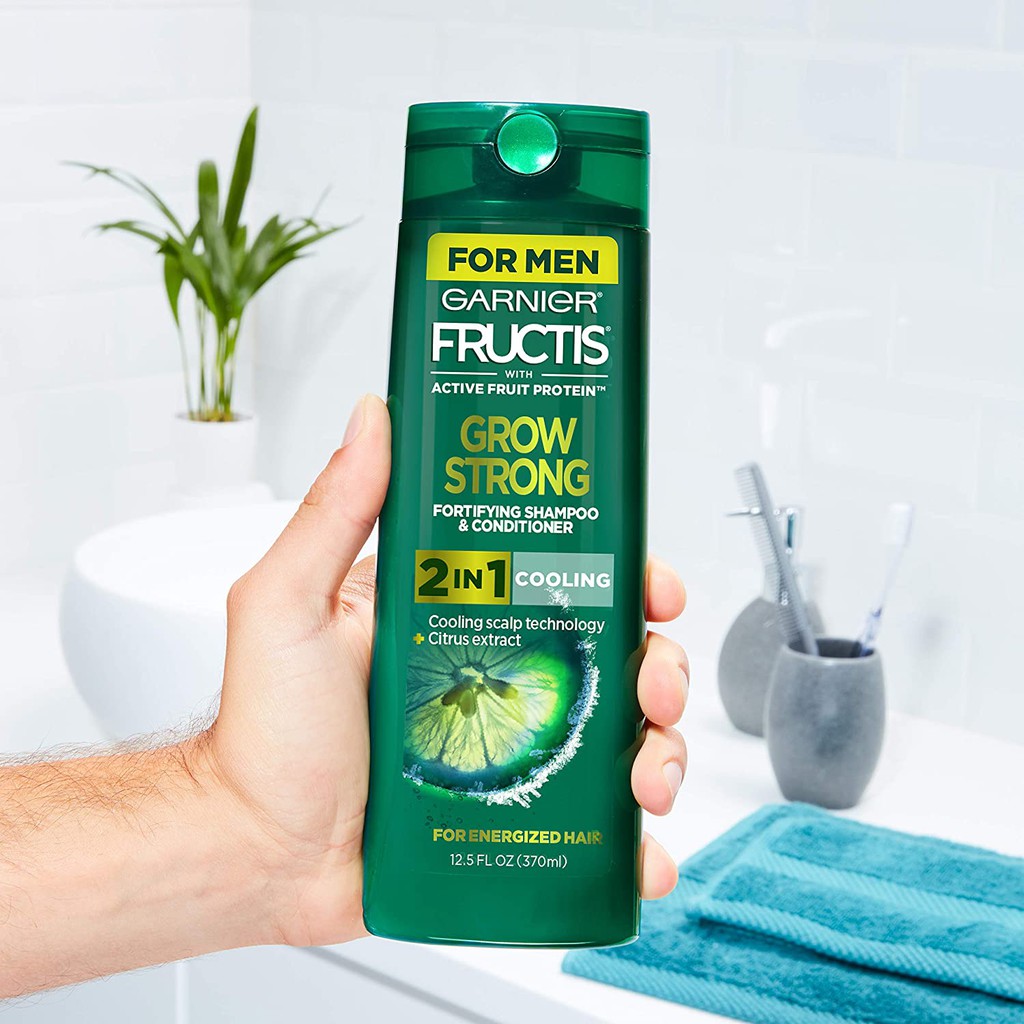 Dầu gội &amp; xả cho nam giúp tóc khỏe Garnier Hair Care Fructis Men's Grow Strong Cooling 2N1 370ml (Mỹ)