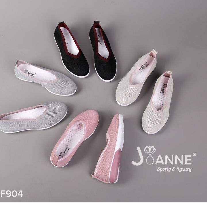 Chắc chắn giá cả đã được bảo đảm... (Original) Giày Joanne FlyKnit đế bằng cho nữ JNF904