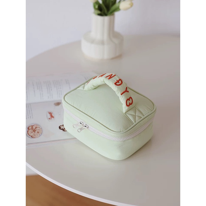 Túi Đựng Mỹ Phẩm Thiết Kế Dễ Thương