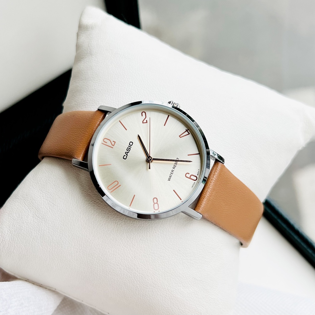Đồng hồ nữ dây da Casio LTP-VT01L-5B