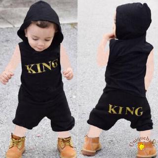 Áo thun cộc tay có mũ in chữ King + quần short năng động cho bé