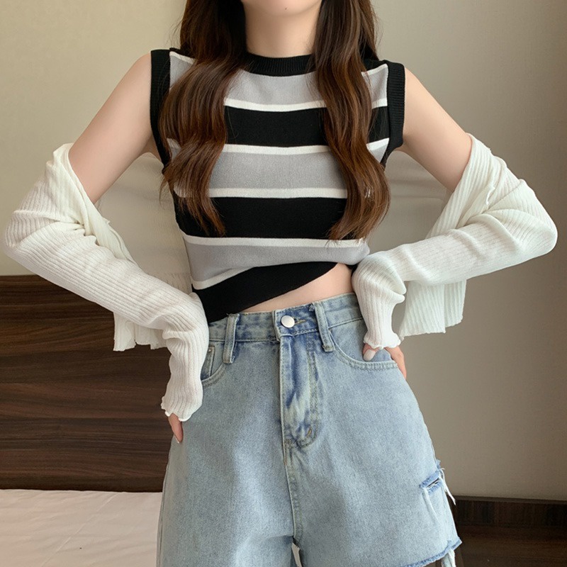 Áo Dệt Kim Sát Nách Dáng Ôm Ngắn Kẻ Sọc Vải Lụa Lạnh Kiểu Hàn Quốc Cá Tính