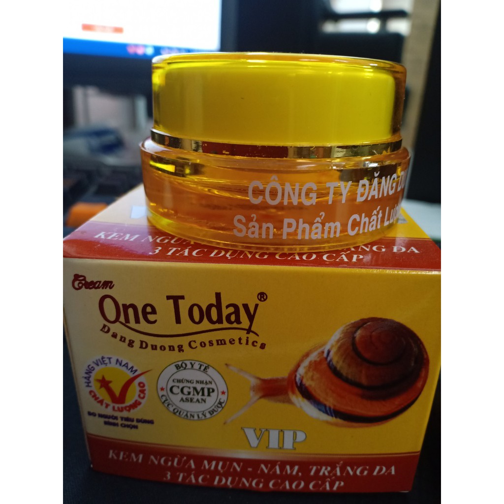 Kem ngừa mụn nám trắng da 3 tác dụng one today 15g đủ giấy hoá đơn.