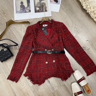 Áo vest dạ đỏ kèm đai